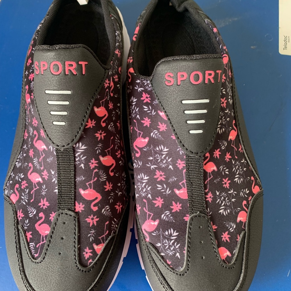 NWT Black and Pink Flamingo Sport Shoes